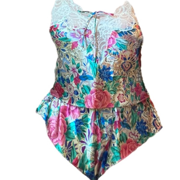 Vintage Victoria’s Secret 90s Gold Label Set - Picture 8 of 8